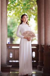 Lily and white ao dai