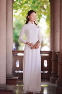 Lily and white ao dai