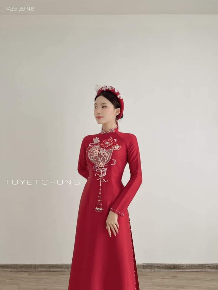 Pretty Vietnamese Girl 23.08.08.1 wedding dress