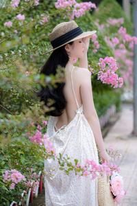 Pretty Vietnamese Girls 23.08.20.1 white rose