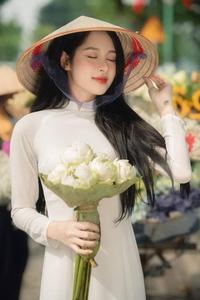 Pretty Vietnamese Girls 23.09.21.1 Bloom